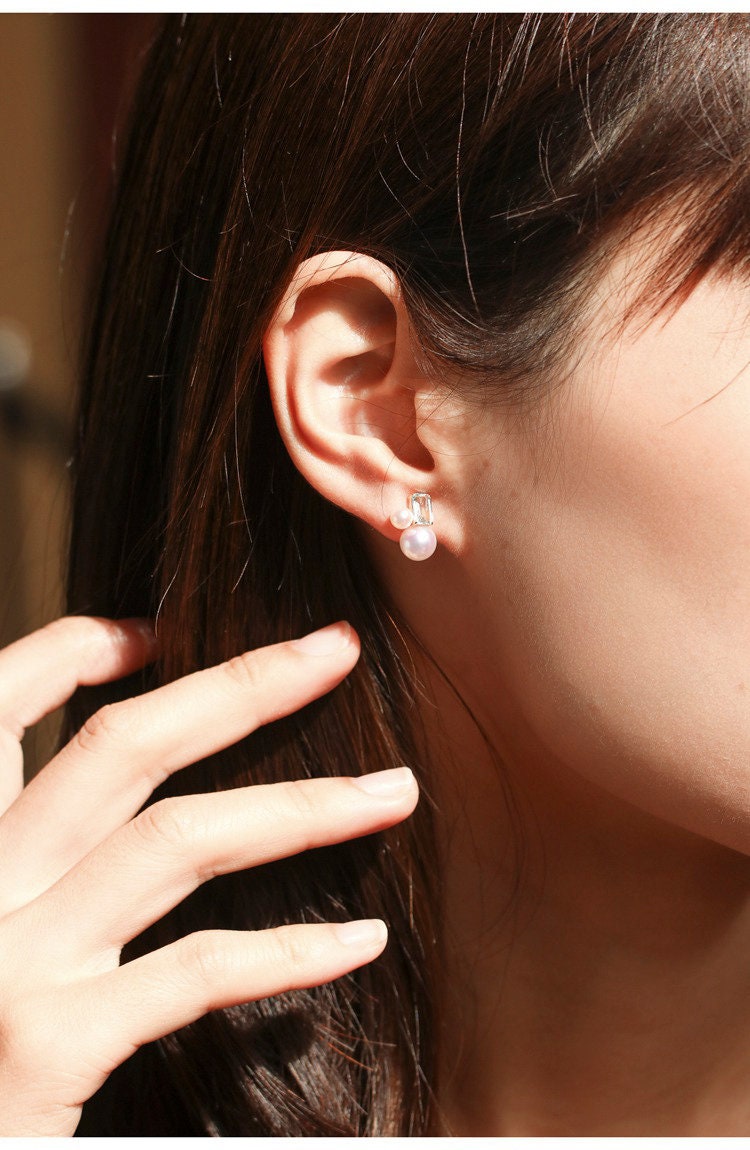 Aquamarine & Akoya Pearl Earrings - 18K Yellow Gold
