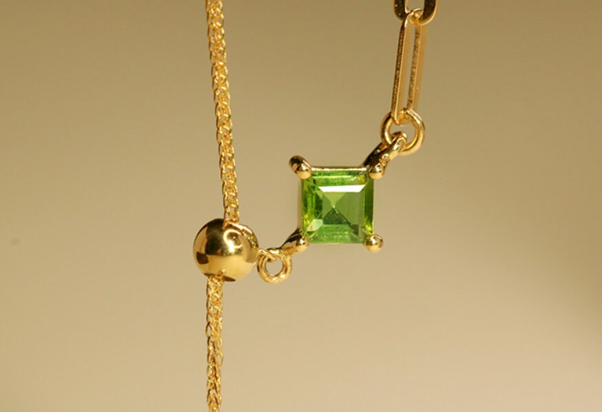 8mm Akoya Pearl & Green Tourmaline Necklace - 18K Yellow Gold