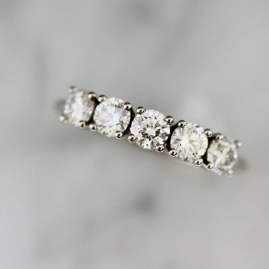 Big Five Round Diamond Ring in 18K Yellow Gold