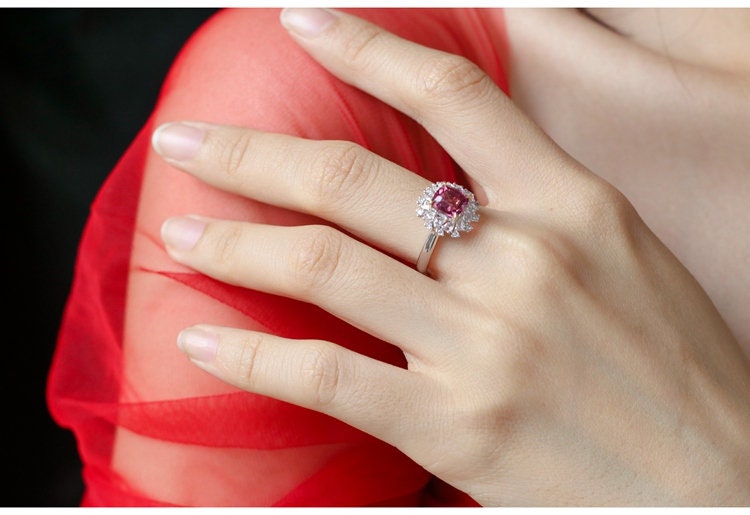 1ct Pink Red Spinel & Diamond Cluster Ring - 18K White Gold