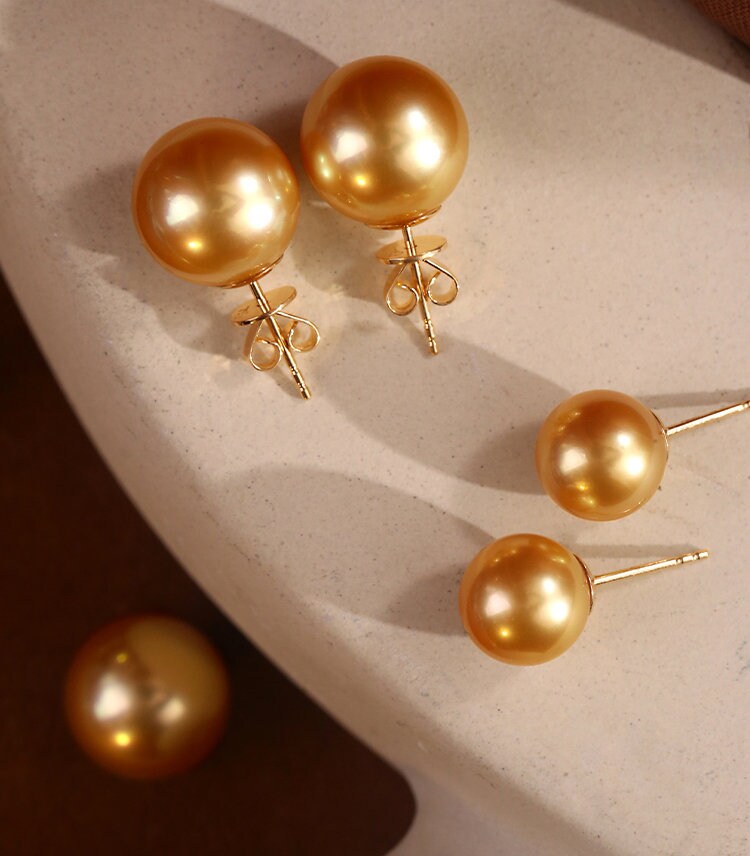 10-15mm Lustrous South Sea Golden Pearl Studs in 18K Gold