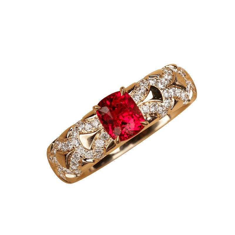 1ct Jadi Spinel 18K Yellow Gold Ring with Diamonds