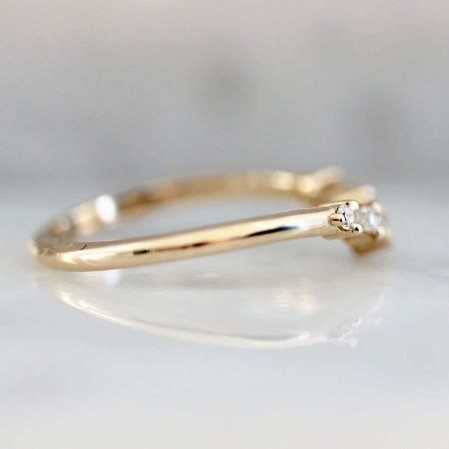 Baguette & Round Cut Diamonds Ring Band in 18K Gold