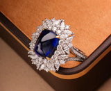 4.86ct Blue Sapphire Sugarloaf 18K Gold Ring with Diamonds
