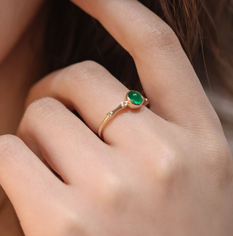 3 Style + Emerald Art Deco 18K Gold Byzantine Ring