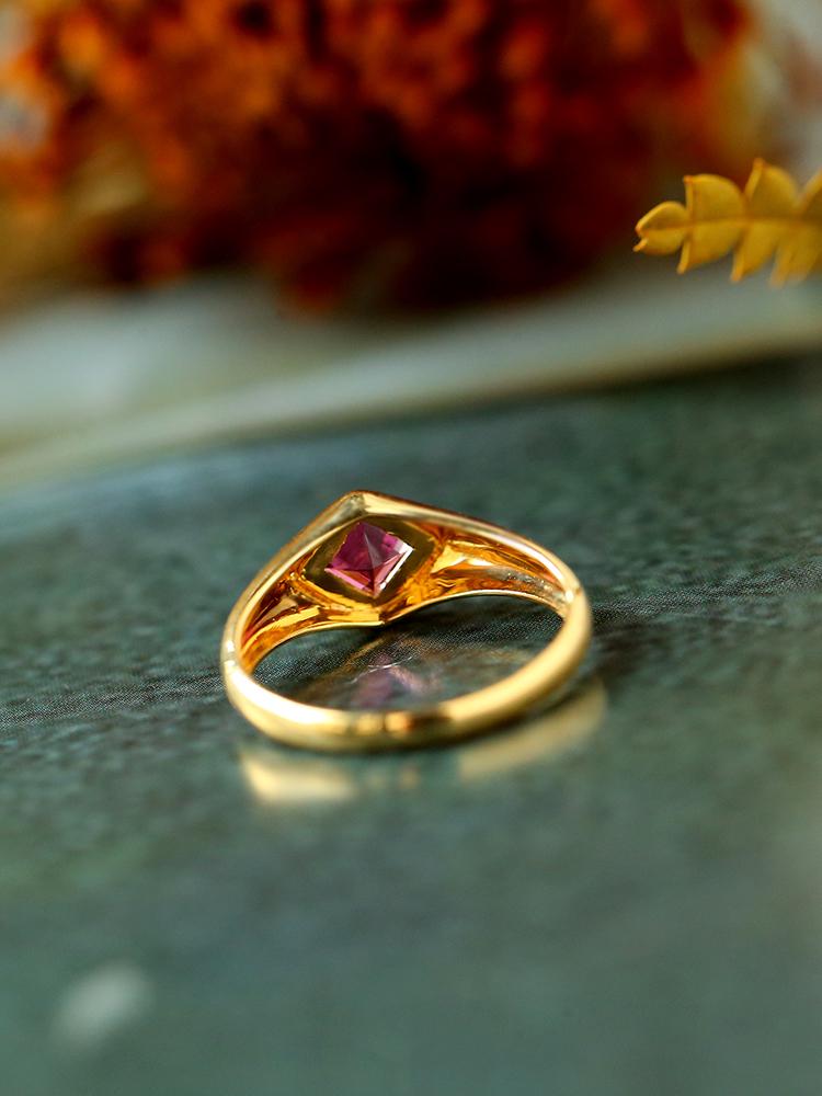 Red Tourmaline Bezel Set Ring in 18K Yellow Gold