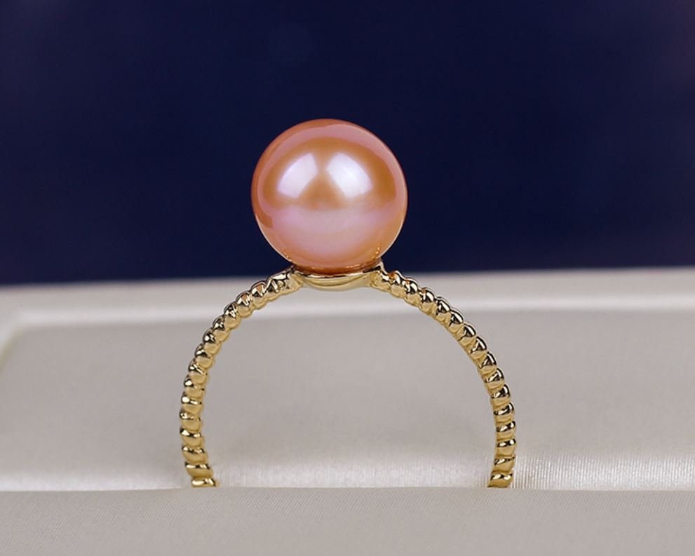 Japan Akoya Pearl 18K Yellow Gold Twisted Ring