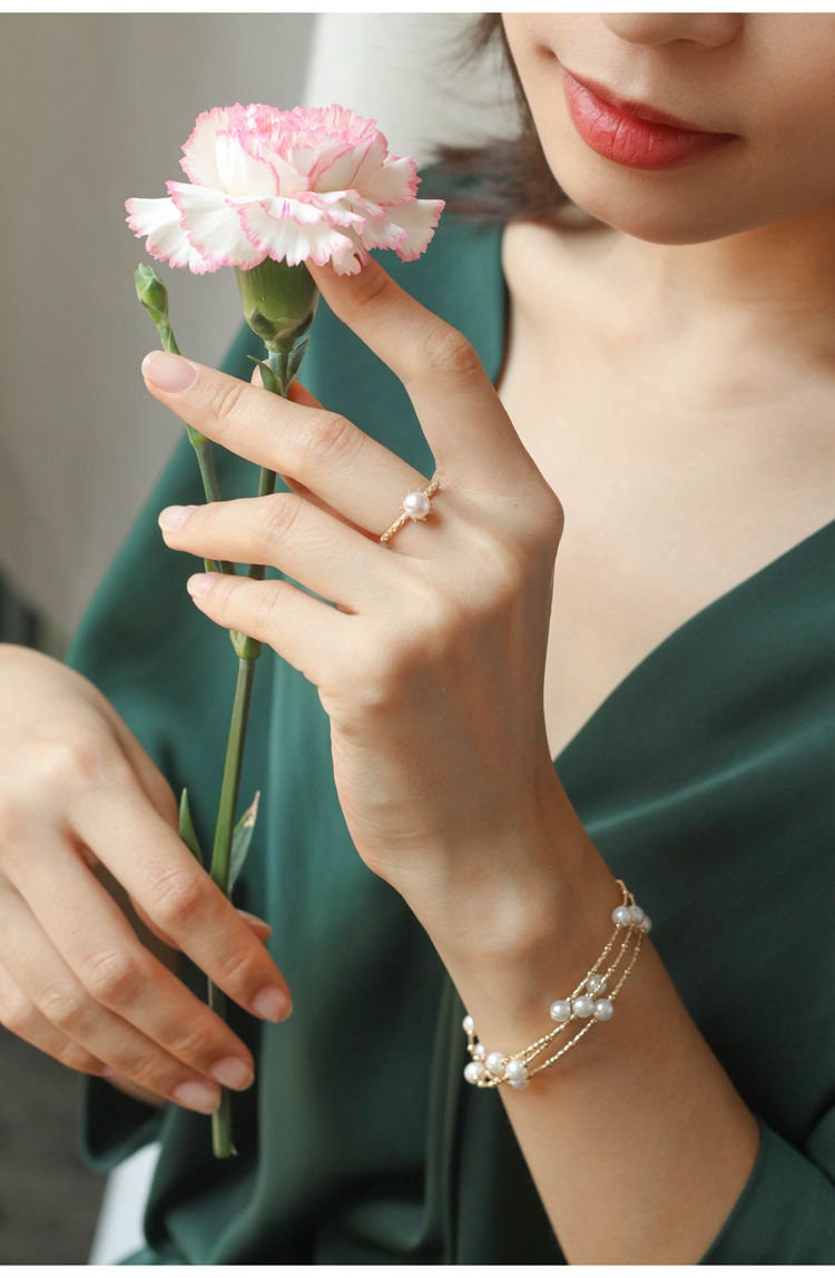 3A+ Akoya Pearl & Diamond Vintage Ring - 18K Yellow Gold
