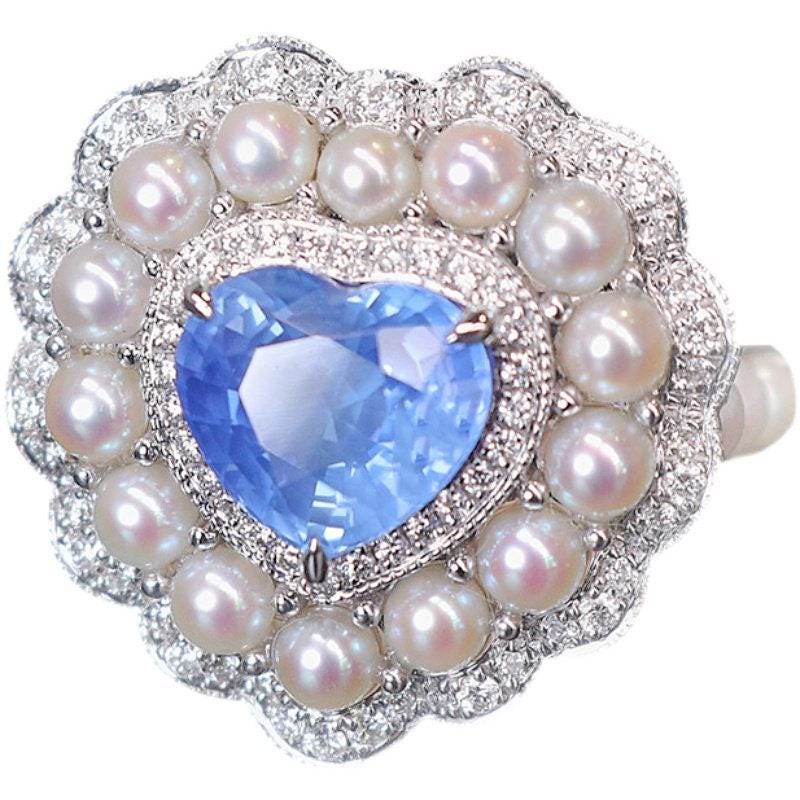 1.01ct Blue Sapphire Heart Cut Statement 18K Gold Ring with Diamonds