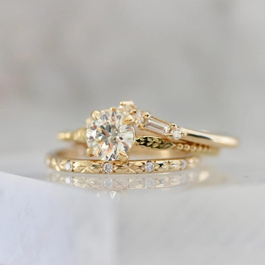 Starlight Diamonds Band Ring in 18K Yellow Gold