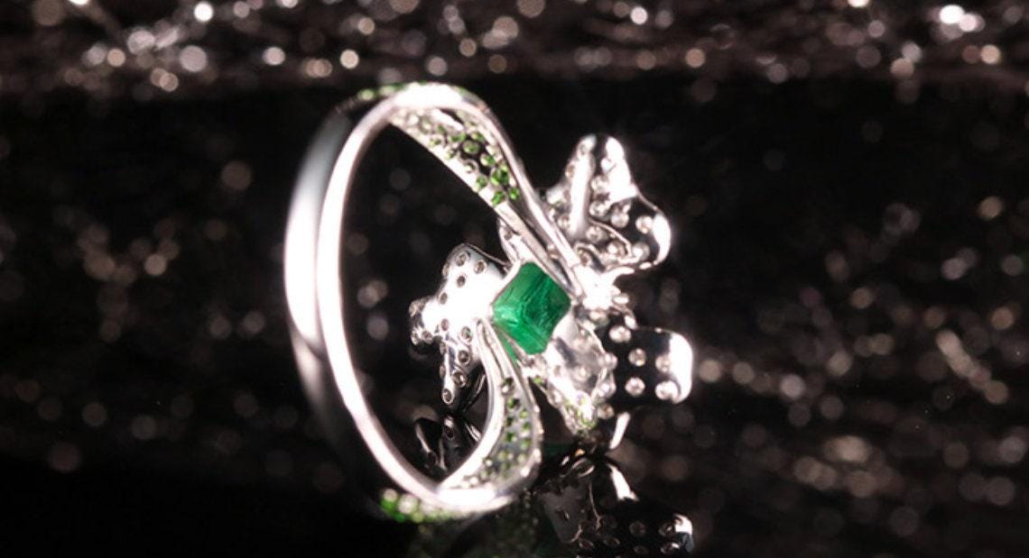 Flower Shape Emerald & Full Diamond Pave Ring in 18K White Gold