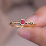 Jedi Spinel 18k Gold Ring with Minimalist Design