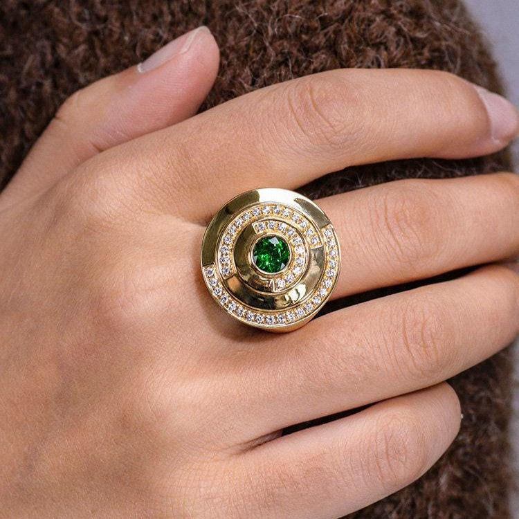 Tsavorite & Diamonds 18K Gold Disc Ring