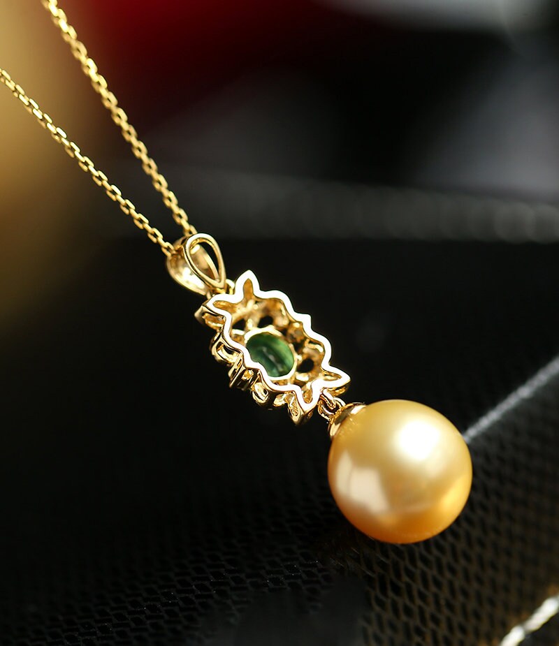 11mm Golden South Sea Pearl & Emerald Necklace in 18K Yellow Gold