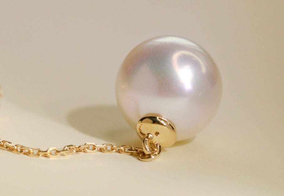 Aquamarine & 8mm Akoya Pearl Necklace in 18K Yellow Gold