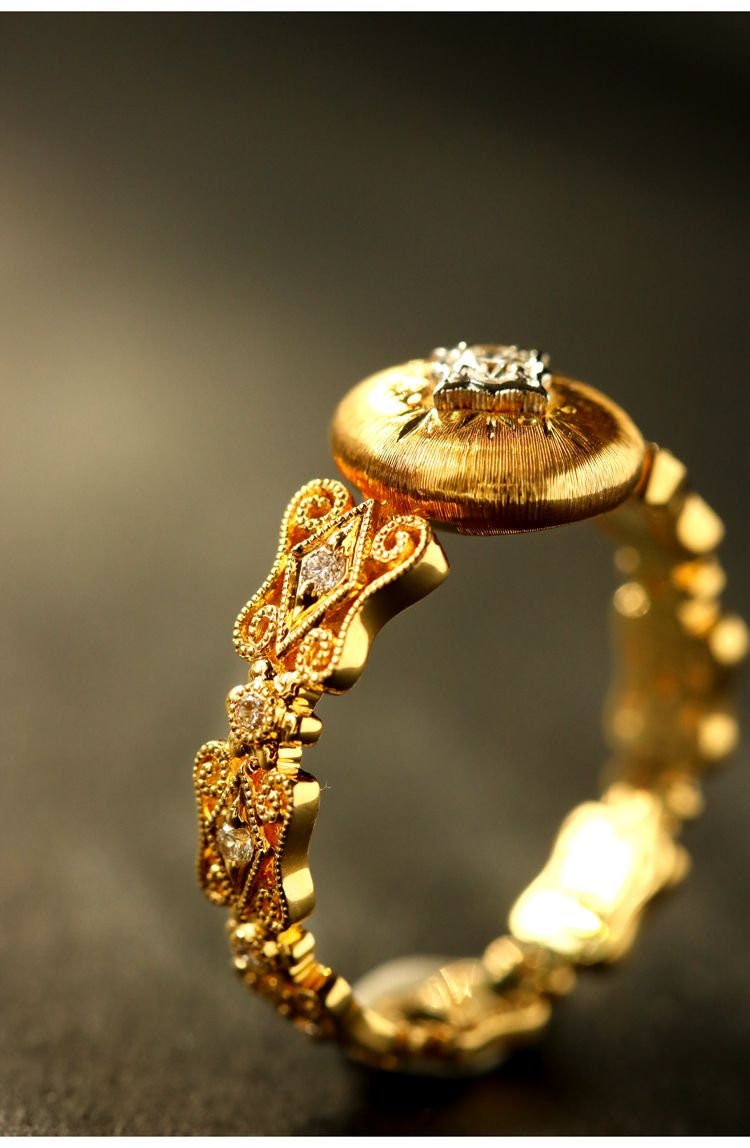 Italian Crafted Egyptian Ring with White Diamonds in 18K Yellow Gold