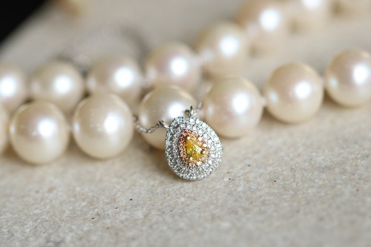 Yellow Diamonds Wedding Necklace in 18K White Gold