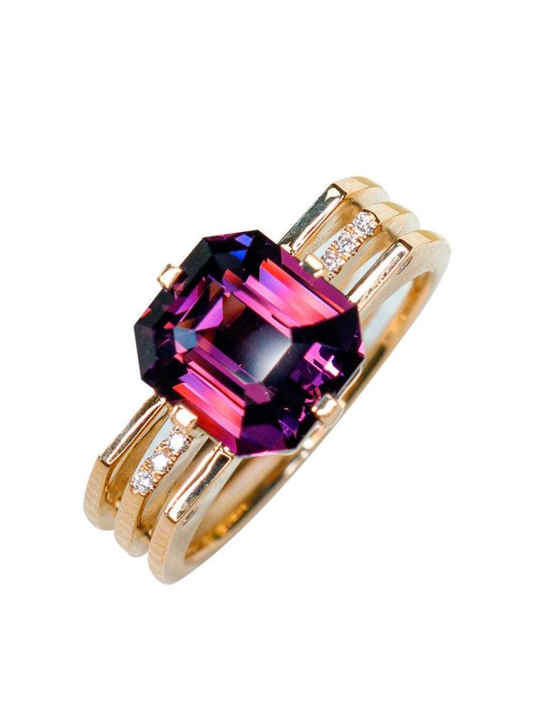 3.3ct Purple Spinel Stackable Ring - 18K Yellow Gold