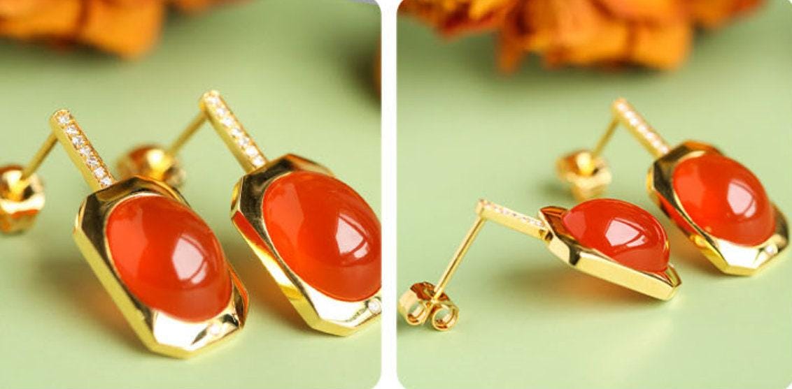 Southern Red Agate Diamond 18K Chunky Gold Earrings