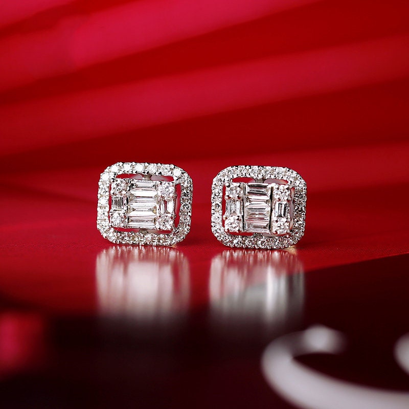 Rectangle Diamond Earrings in 18K White Gold