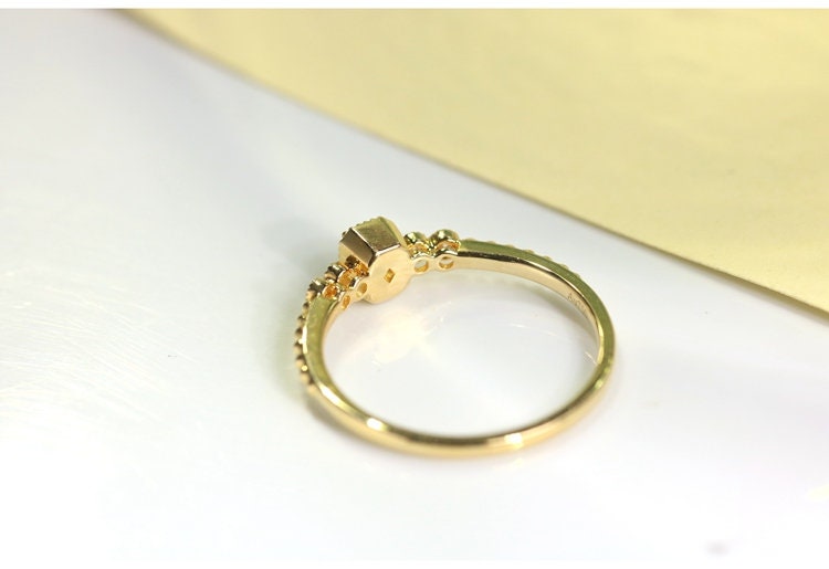 Fancy Yellow Diamonds 18K Yellow Gold Ring