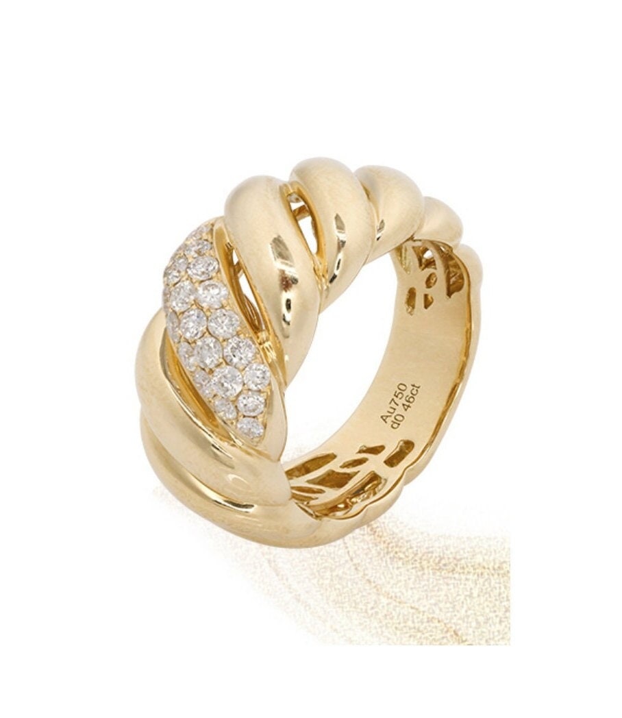 2 Style + Italian Engraved Wing Shape Earrings with Diamond in 18K Gold