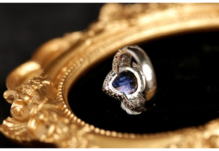 2.5ct Blue Tanzanite Pear Cut Ring - 18K Two Tone Gold