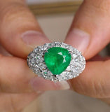 2.3ct Emerald Heart Shape 18K Gold Ring with Full Diamond