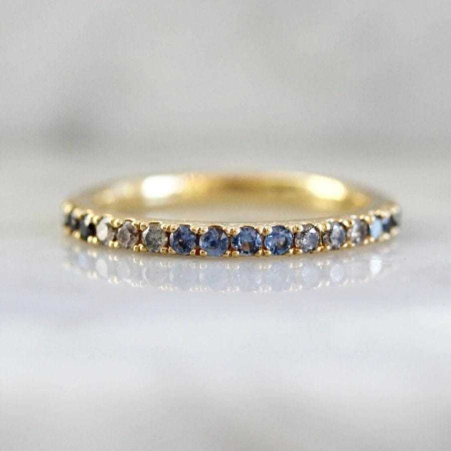 Colored Diamonds Band Ring in 18K Yellow Gold