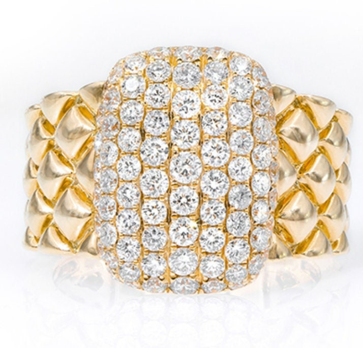 2 Style + Italian Engraved Wing Shape Earrings with Diamond in 18K Gold