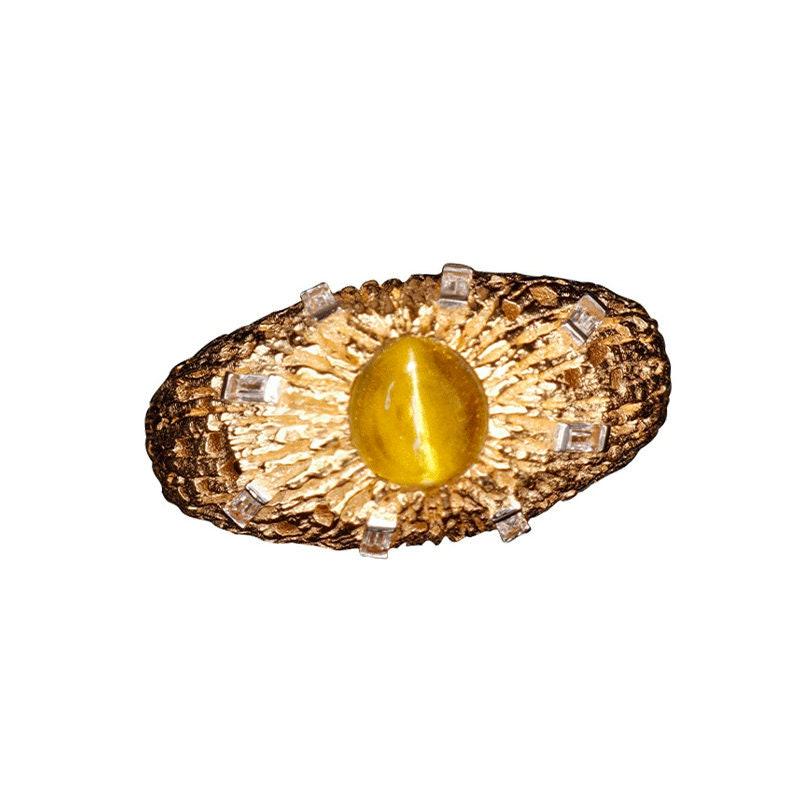 Melted Gold Design Chrysoberyl Cat Eye Stone Ring in 18K Yellow Gold