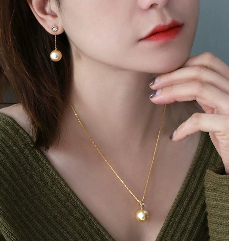 14mm South Sea Golden Pearl & Diamond Necklace in 18K Gold